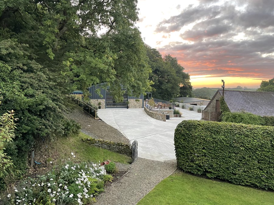 West Regwm Farm events venue, the perfect evening venue